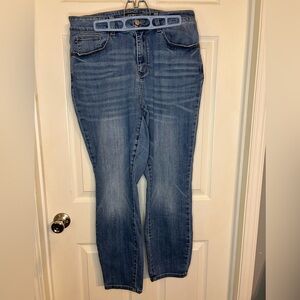 Judy Blue Jeans High Rise Slim Fit 14W Medium Wash Denim Tapered